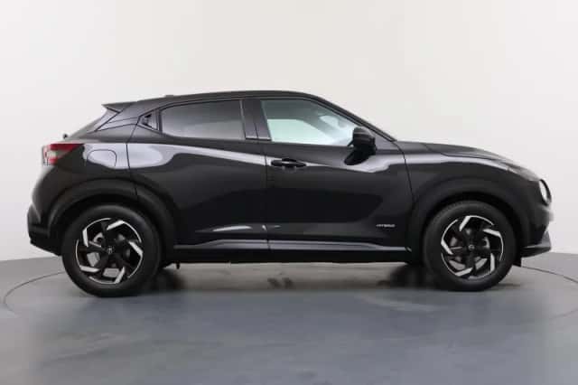 Nissan Juke (2024) thumbnail 6