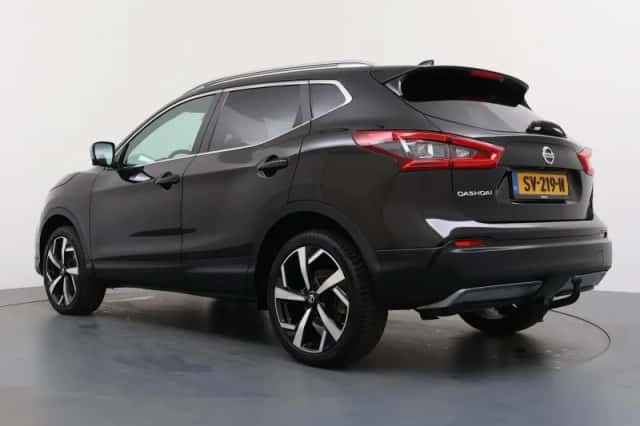 Nissan Qashqai (2018) thumbnail 3