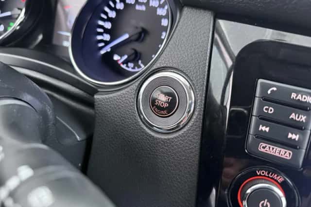 Nissan Qashqai (2016) thumbnail 16
