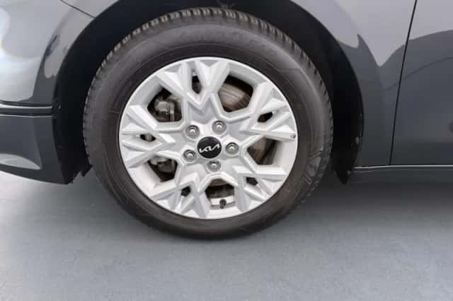 Kia Ceed (2023) thumbnail 29