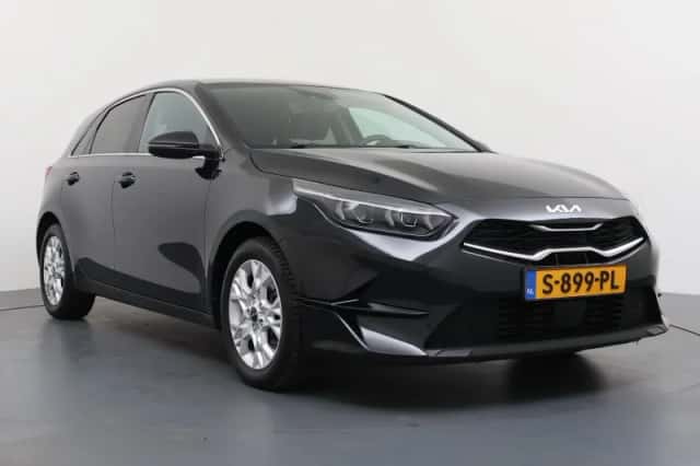 Kia Ceed (2023) thumbnail 7