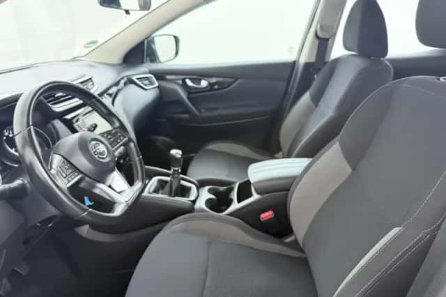 Nissan Qashqai (2021) thumbnail 13