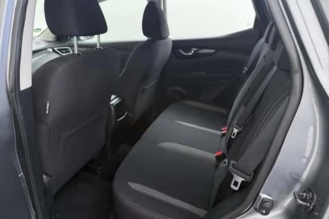 Nissan Qashqai (2021) thumbnail 14