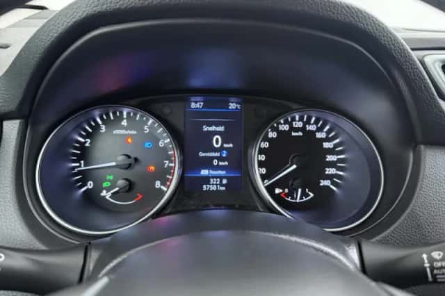Nissan Qashqai (2021) thumbnail 10