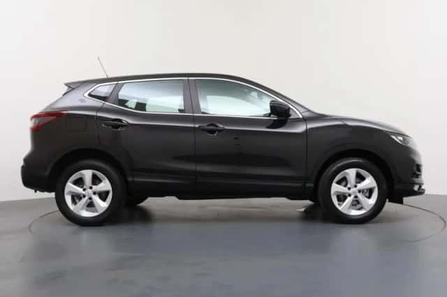 Nissan Qashqai (2021) thumbnail 6