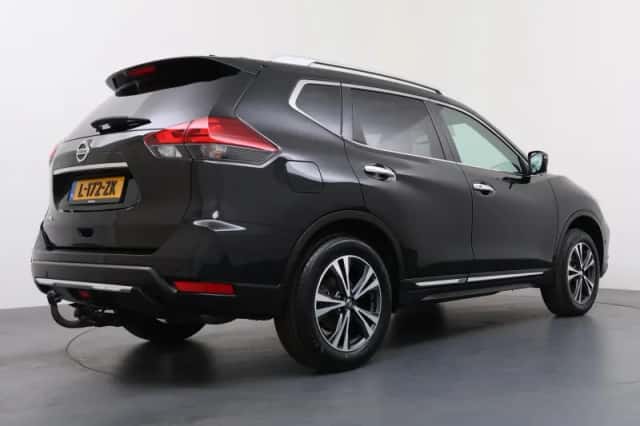 Nissan X-Trail (2021) thumbnail 5