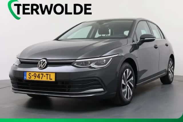 Volkswagen Golf (2020) thumbnail 1