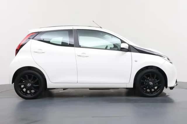 Toyota Aygo (2019) thumbnail 6