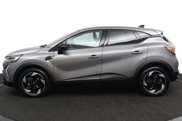 Renault Captur (2025) thumbnail 2