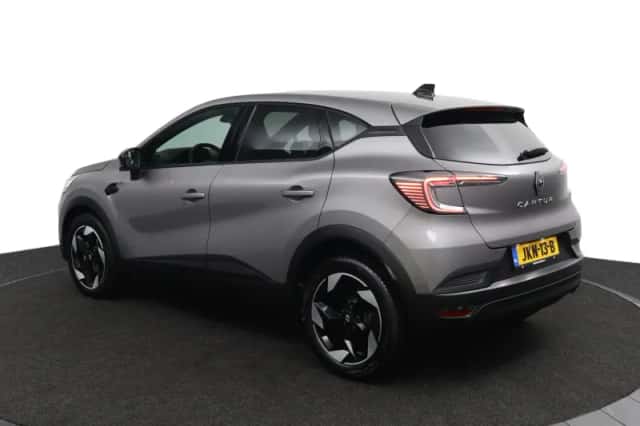 Renault Captur (2025) thumbnail 3