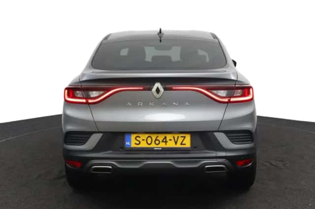 Renault Arkana (2023) thumbnail 4