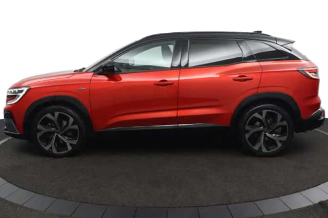 Renault Austral (2023) thumbnail 2