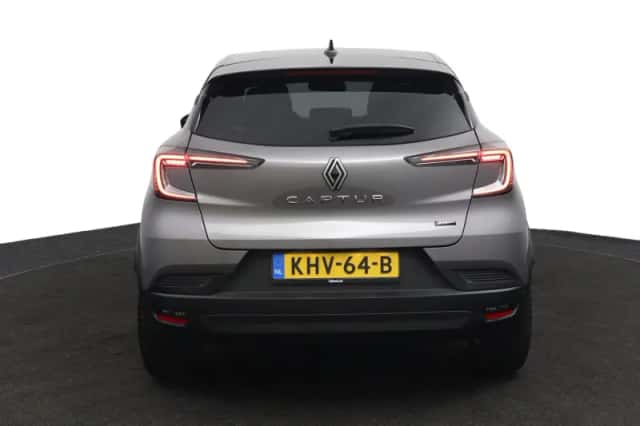 Renault Captur (2025) thumbnail 4
