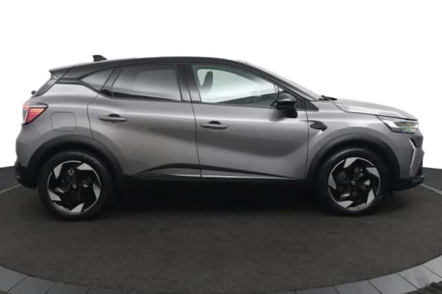Renault Captur (2025) thumbnail 6