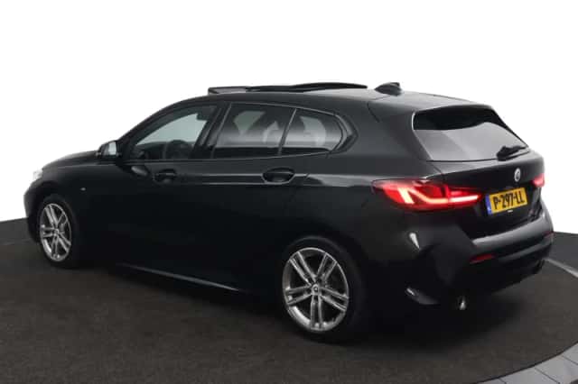 BMW 1-Serie (2022) thumbnail 3