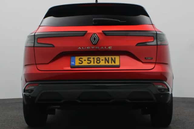 Renault Austral (2023) thumbnail 4