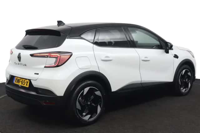 Renault Captur (2025) thumbnail 5