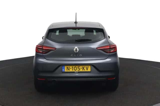 Renault Clio (2021) thumbnail 4