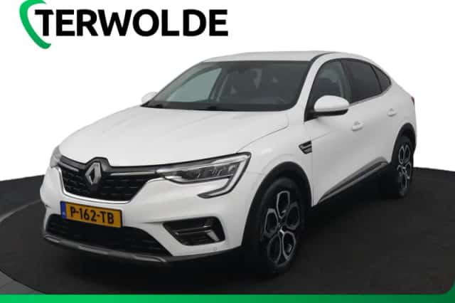 Renault Arkana (2022) thumbnail 1