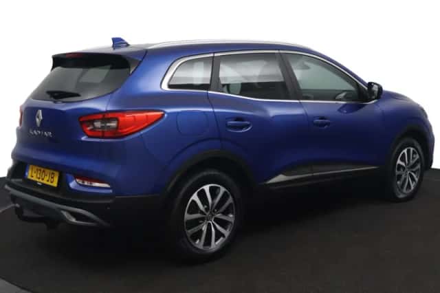 Renault Kadjar (2021) thumbnail 5
