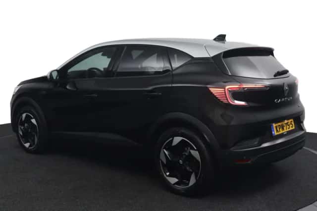 Renault Captur (2025) thumbnail 3
