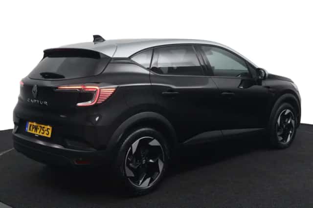 Renault Captur (2025) thumbnail 5