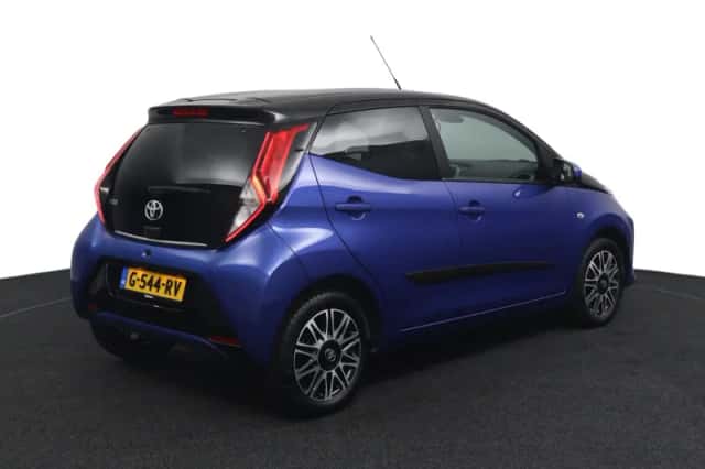 Toyota Aygo (2019) thumbnail 5
