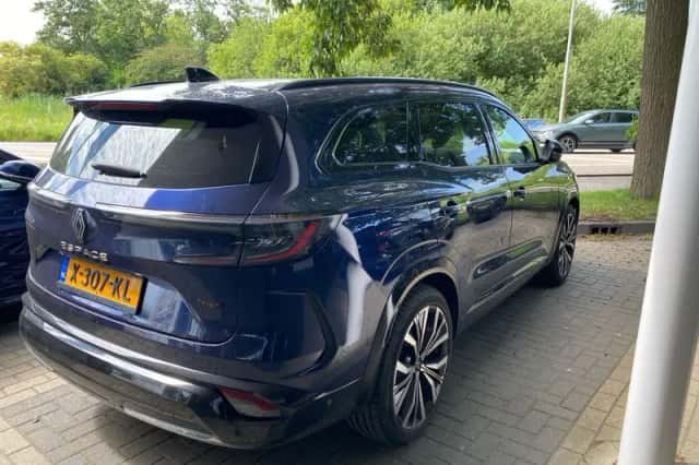 Renault Espace (2023) thumbnail 6