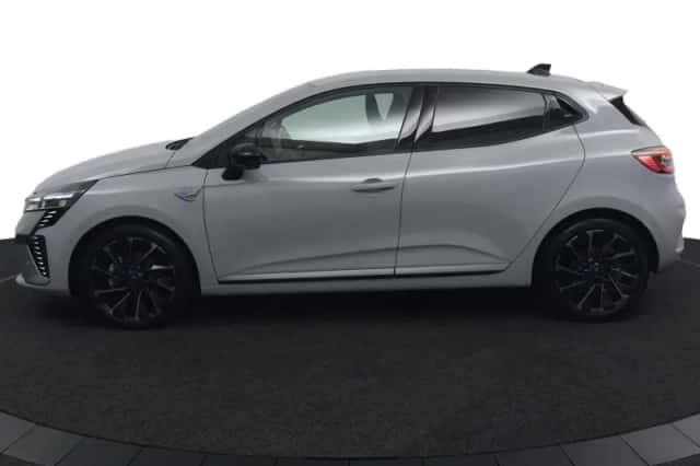 Renault Clio (2024) thumbnail 2