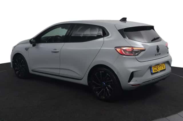 Renault Clio (2024) thumbnail 3