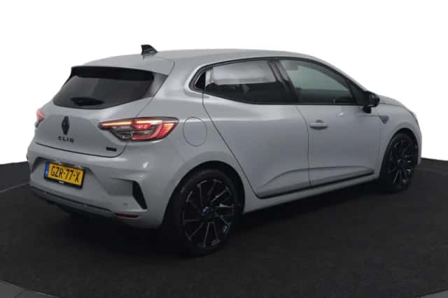 Renault Clio (2024) thumbnail 5