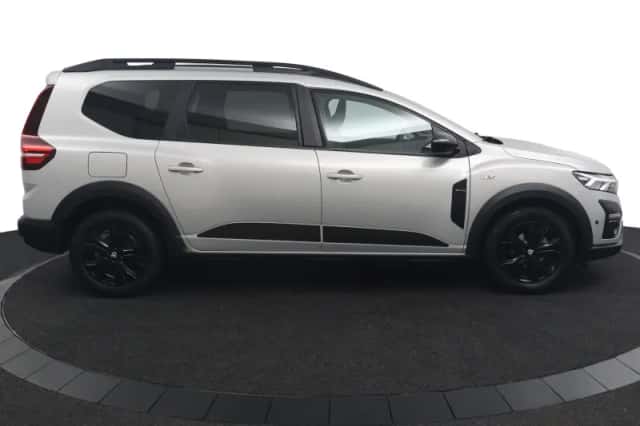 Dacia Jogger (2022) thumbnail 6