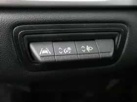 Renault Captur (2024) thumbnail 29