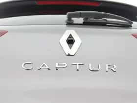 Renault Captur (2024) thumbnail 37