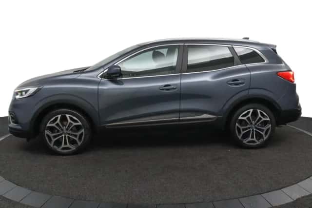 Renault Kadjar (2022) thumbnail 2