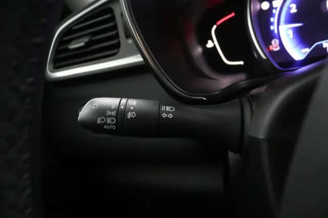 Renault Kadjar (2022) thumbnail 29