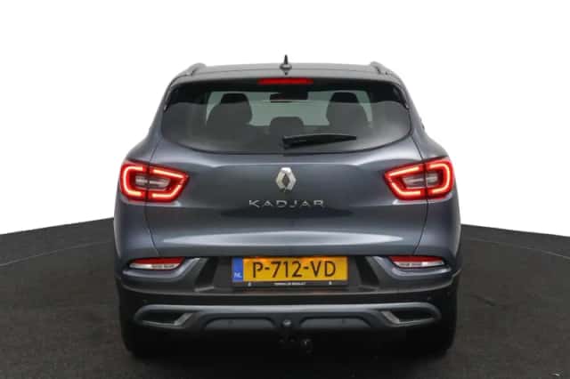 Renault Kadjar (2022) thumbnail 4