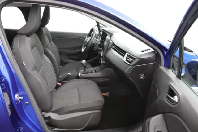 Renault Clio (2019) thumbnail 12