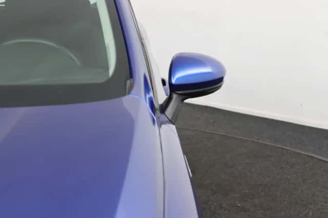 Renault Clio (2019) thumbnail 34