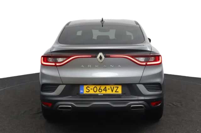 Renault Arkana (2023) thumbnail 4