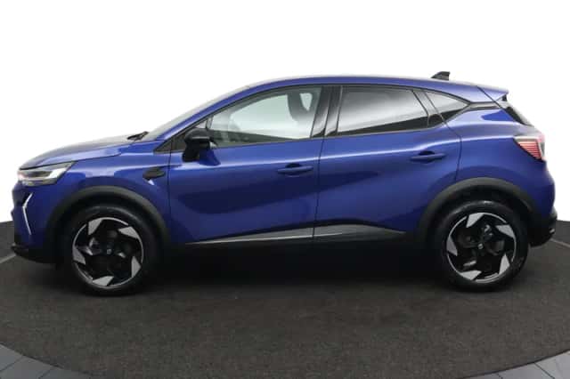 Renault Captur (2025) thumbnail 2