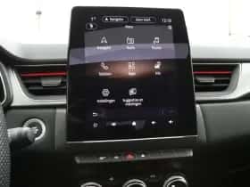 Renault Captur (2022) thumbnail 21