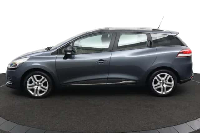 Renault Clio (2018) thumbnail 2