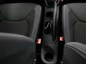 Renault Clio (2018) thumbnail 16