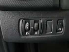 Renault Clio (2018) thumbnail 30