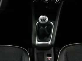 Renault Captur (2023) thumbnail 30