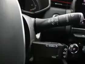 Renault Clio (2020) thumbnail 29