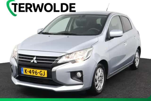 Mitsubishi Space Star (2021) thumbnail 1
