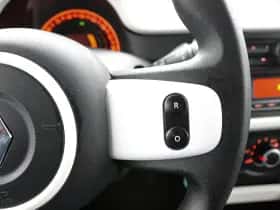 Renault Twingo (2017) thumbnail 23