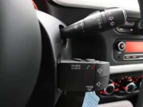 Renault Twingo (2017) thumbnail 25